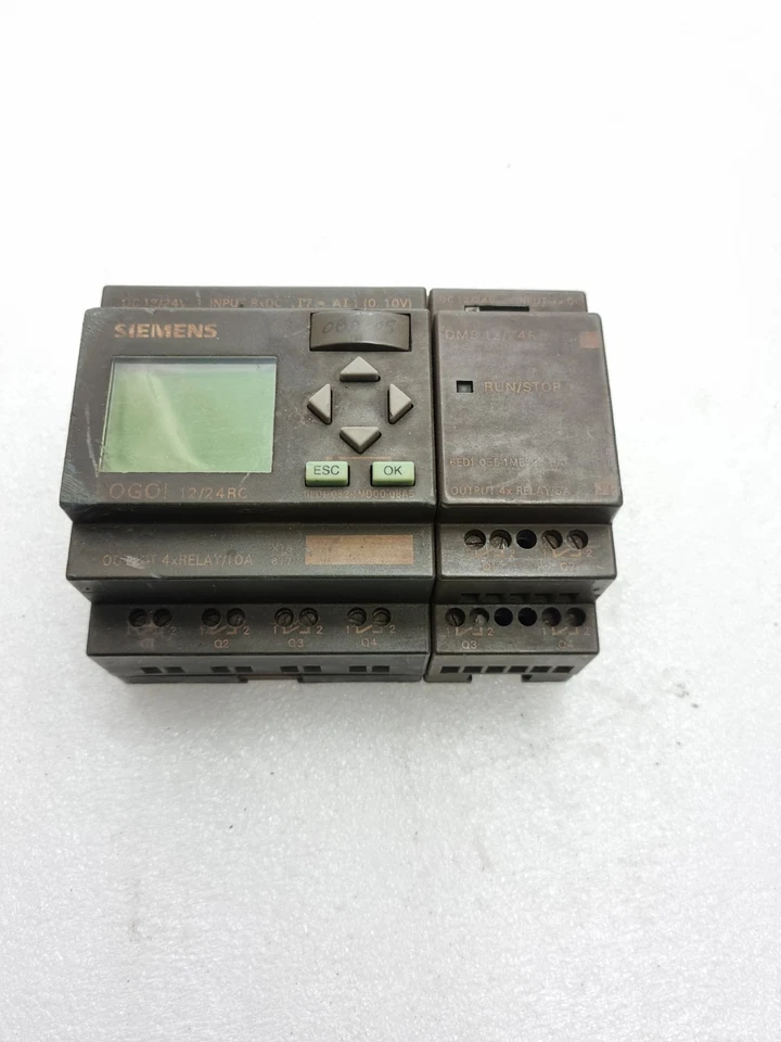 USED SIEMENS 6ED1052-1MD00-0BA5 LOGO WITH EXPANSION MODULE DM8 12/24R 12/24VDC